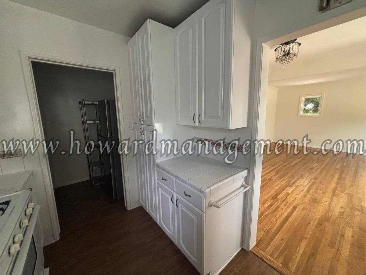 Apartment for rent at 1658 Centinela Ave, Los Angeles, CA 90025