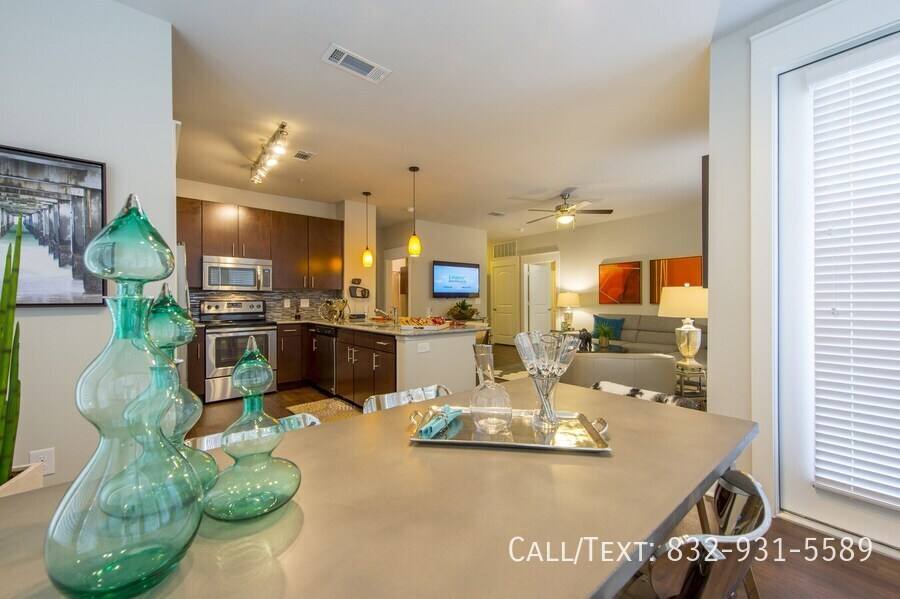 Apartment for rent at 9800 Cypresswood Dr #SMAS, Houston, TX 77070