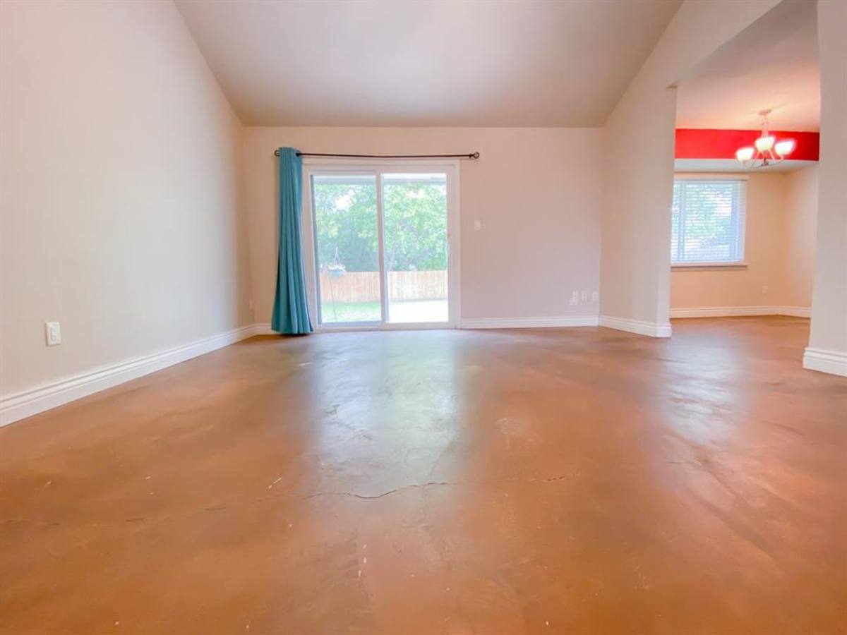 House for rent at 10408 Leaning Willow Dr, Austin, TX 78758