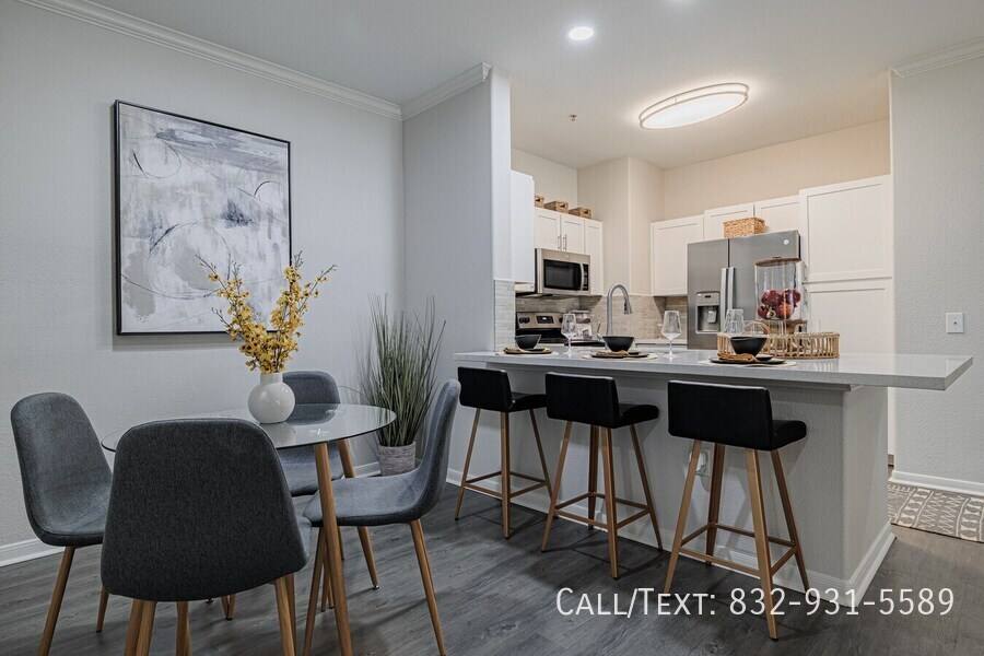 Apartment for rent at 12601 Briar Forest Dr #SNPA, Houston, TX 77077