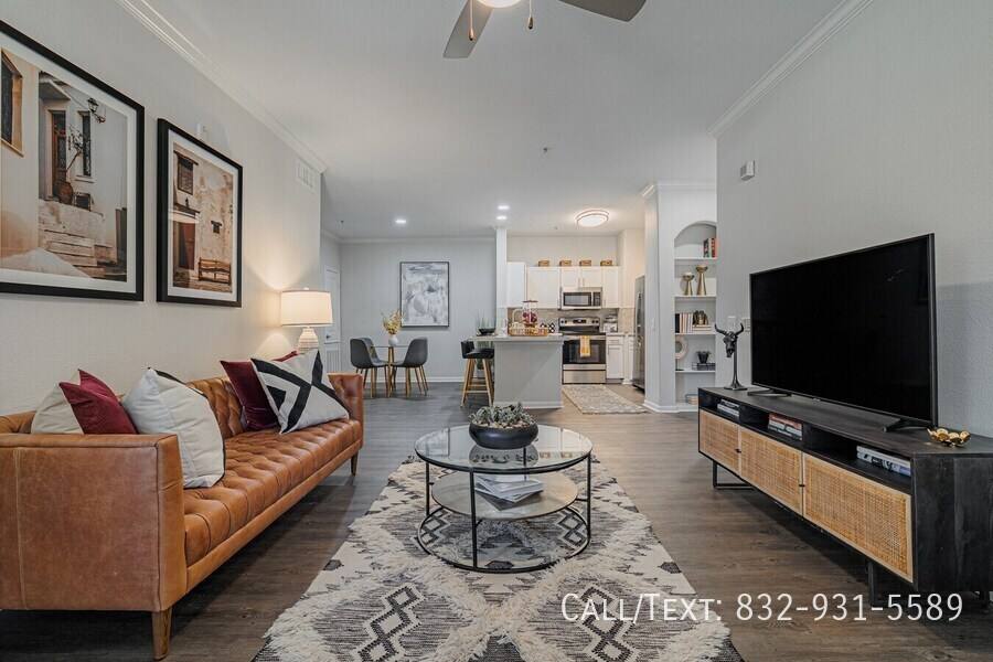 Apartment for rent at 12601 Briar Forest Dr #SNPA, Houston, TX 77077
