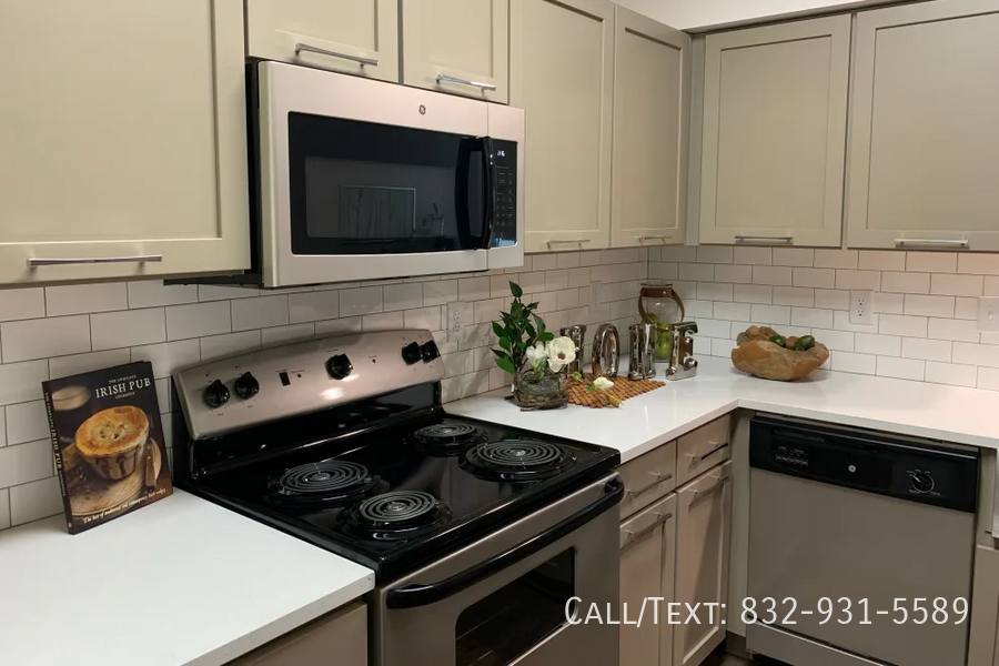 Apartment for rent at 1498 Silverado Dr #AFL, Houston, TX 77077