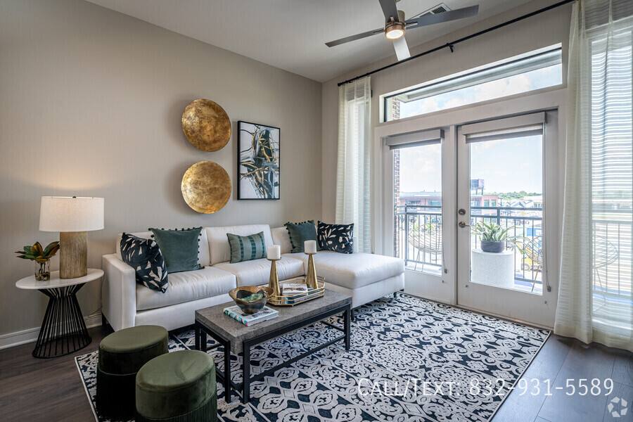Apartment for rent at 3776 Center St #27SLH1, Houston, TX 77007