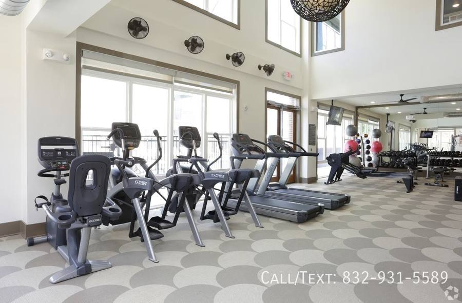 Apartment for rent at 14001 Horseshoe Bend #EAWL, Conroe, TX 77384