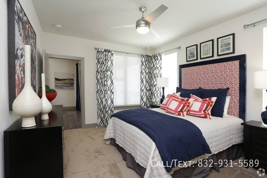 Apartment for rent at 14001 Horseshoe Bend #EAWL, Conroe, TX 77384