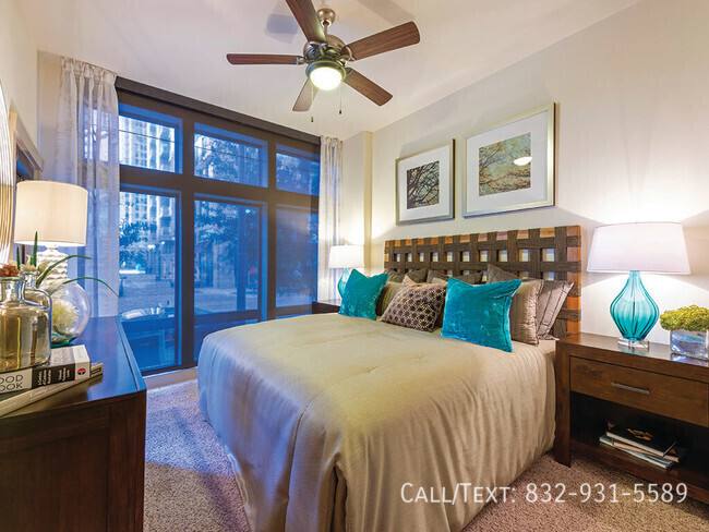 Apartment for rent at 2099 Travis St #B3A1, Houston, TX 77002