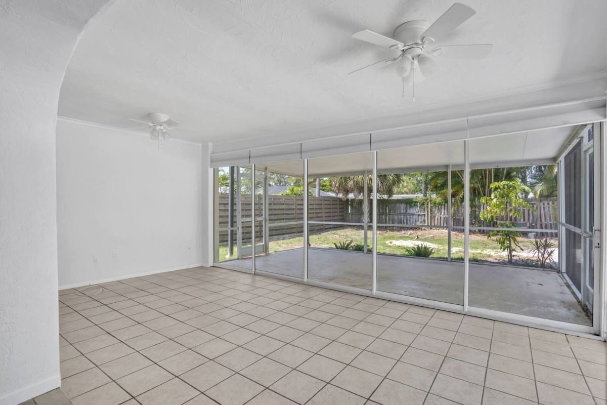 House for rent at 5808 Briarwood Ave, Sarasota, FL 34231