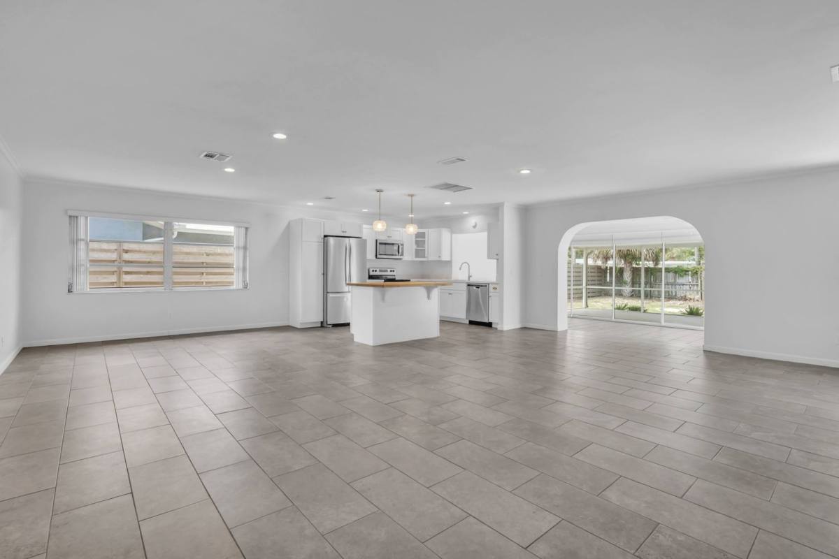 House for rent at 5808 Briarwood Ave, Sarasota, FL 34231