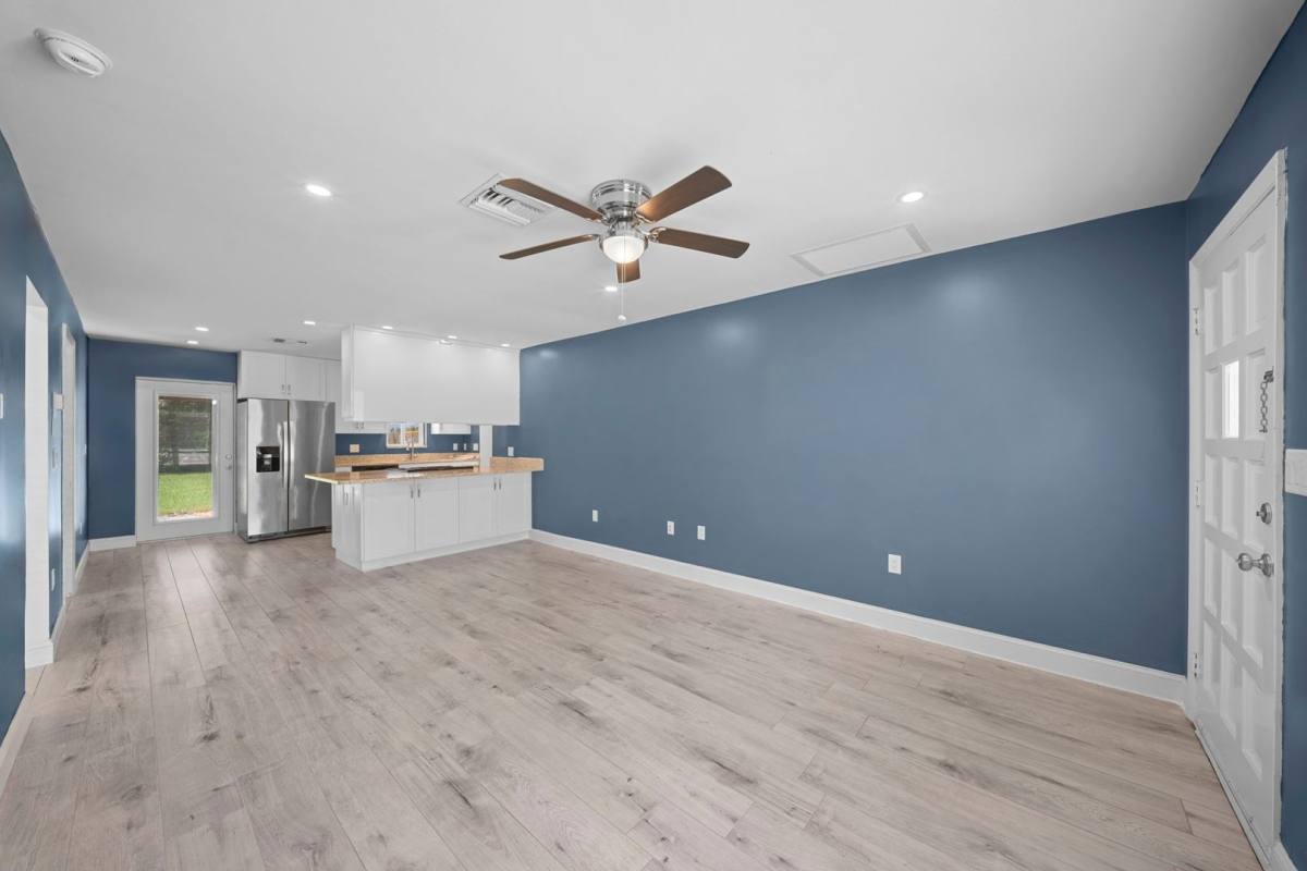 House for rent at 645 95th Ave N, Naples, FL 34108
