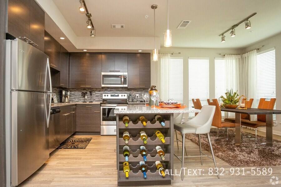 Apartment for rent at 1724 Mercantile Parkway #SR2, Katy, TX 77449