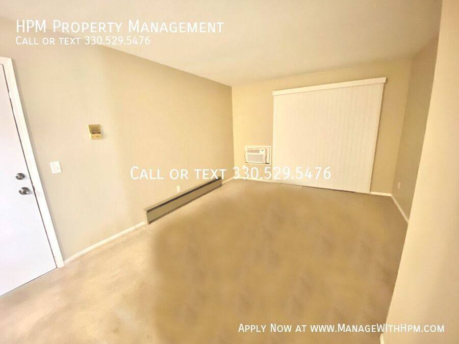 Apartment for rent at 509 Harmon St SW #3, North Canton, OH 44720