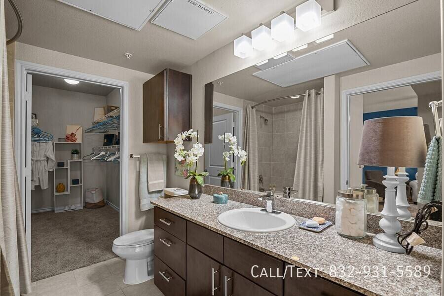 Apartment for rent at 2600 Ella Blvd #21EA, Houston, TX 77008