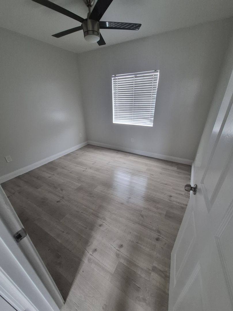 Apartment for rent at 151 E 62nd St, Los Angeles, CA 90003