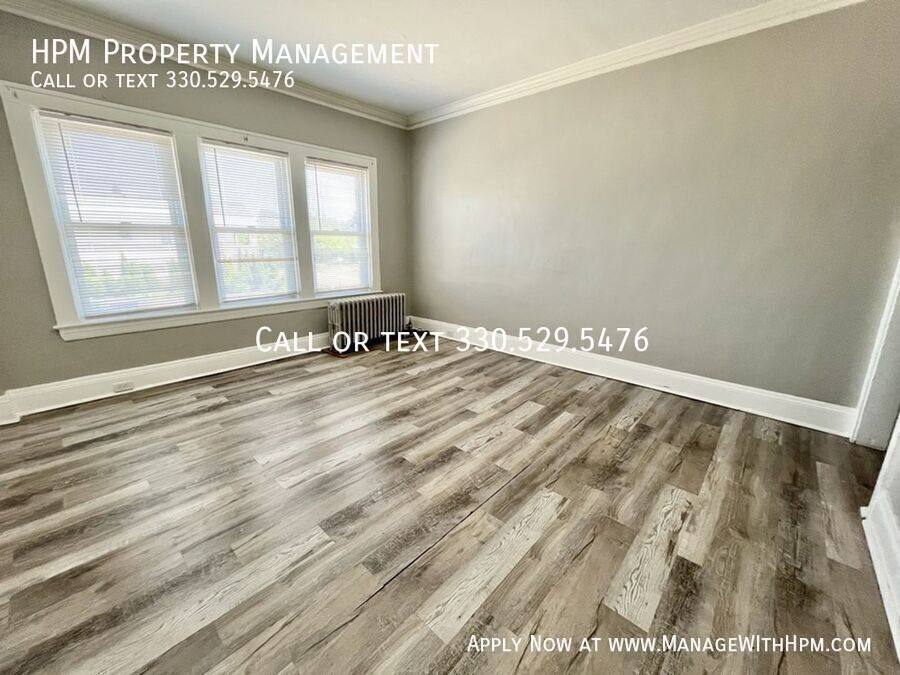 Apartment for rent at 3456 W 117th St #5, Cleveland, OH 44111