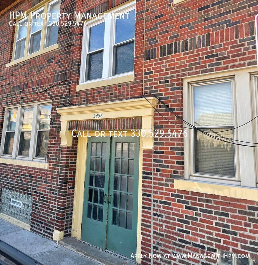 Apartment for rent at 3456 W 117th St #5, Cleveland, OH 44111