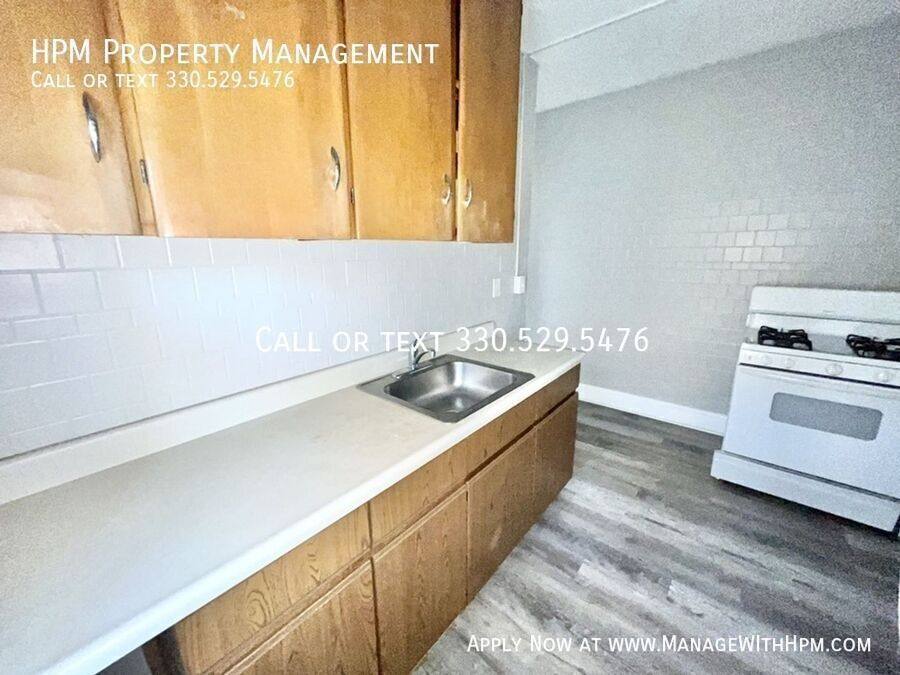 Apartment for rent at 3456 W 117th St #5, Cleveland, OH 44111