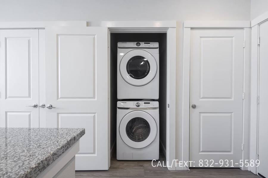 Apartment for rent at 1079 Studemont St #BSO, Houston, TX 77007