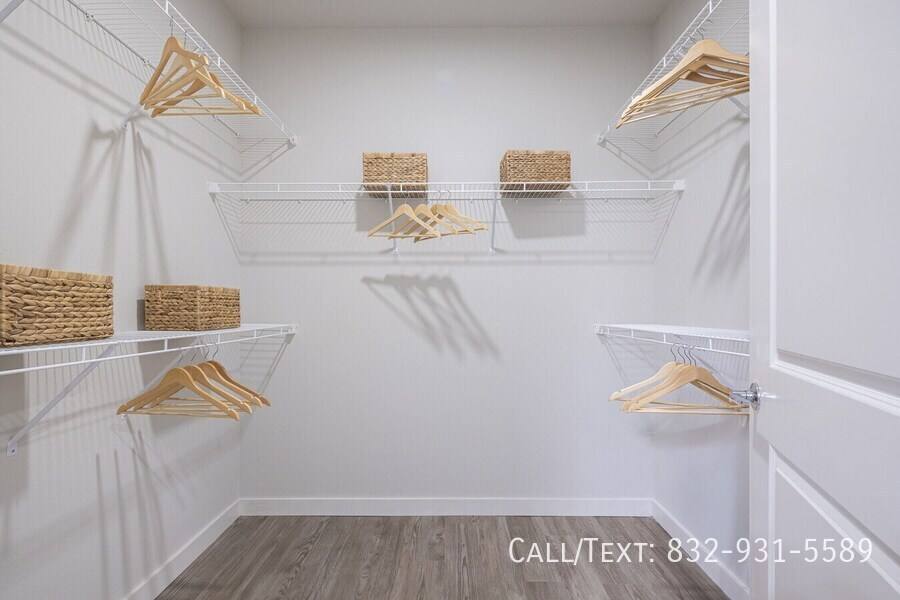 Apartment for rent at 1079 Studemont St #BSO, Houston, TX 77007