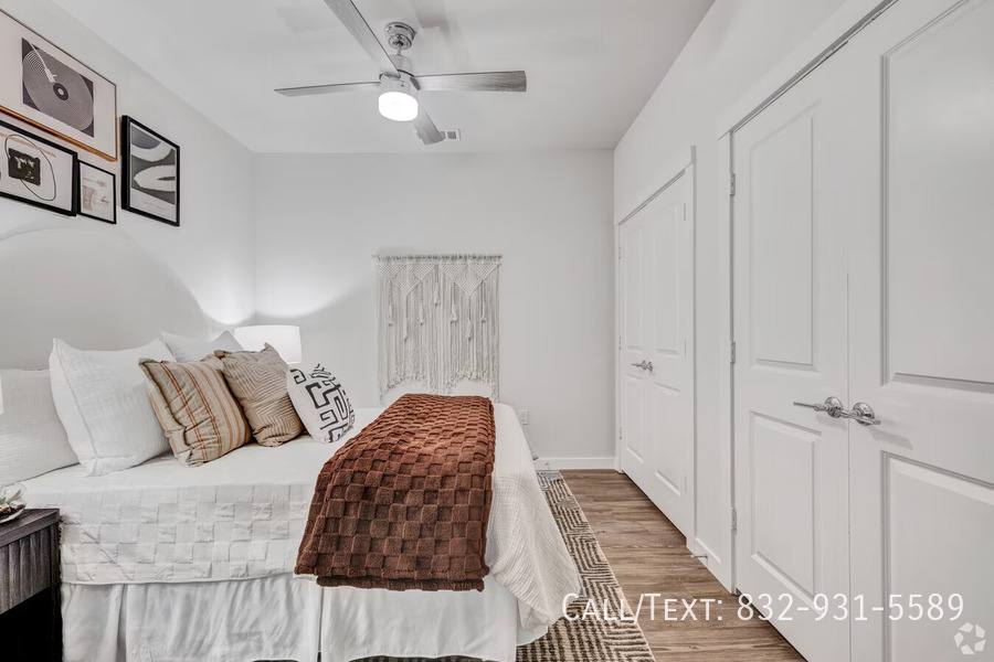 Apartment for rent at 1079 Studemont St #BSO, Houston, TX 77007