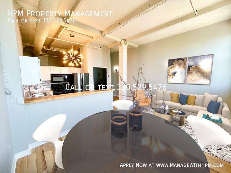 Apartment for rent at 1133 W 9th St #321, Cleveland, OH 44113