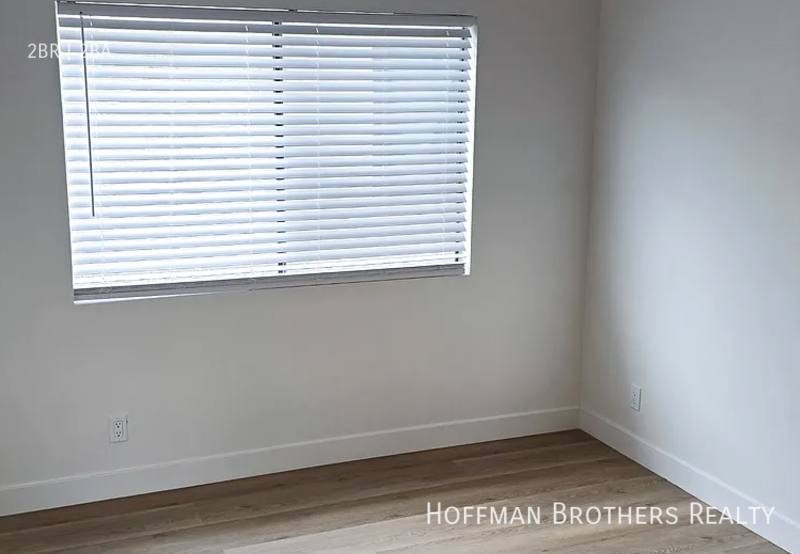 Apartment for rent at 3910 E 11th St #2, Long Beach, CA 90804