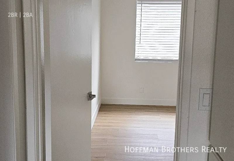 Apartment for rent at 3910 E 11th St #2, Long Beach, CA 90804