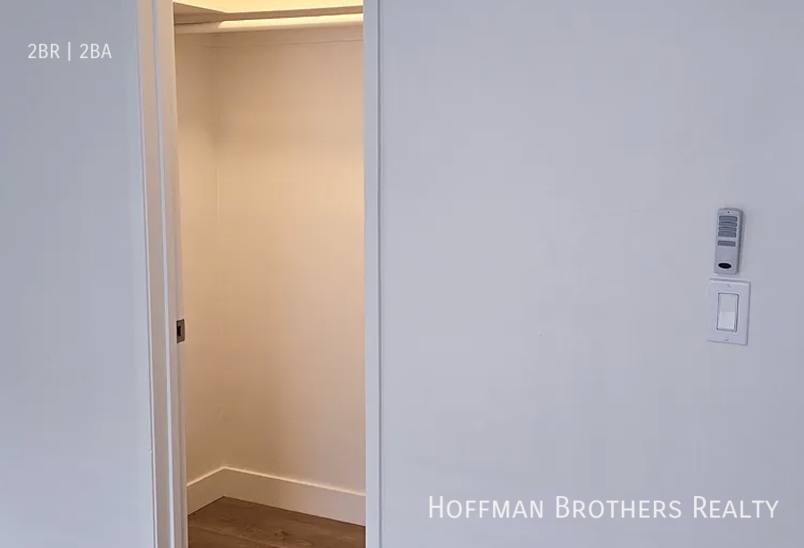 Apartment for rent at 3910 E 11th St #2, Long Beach, CA 90804