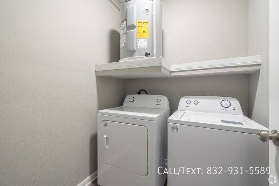 Apartment for rent at 9807 Cypresswood Dr #STB4, Houston, TX 77070