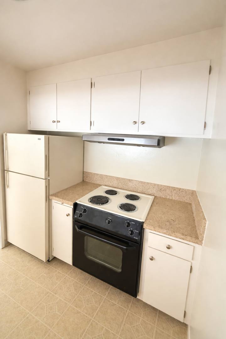 Apartment for rent at 2151 Carlmont Dr, Belmont, CA 94002