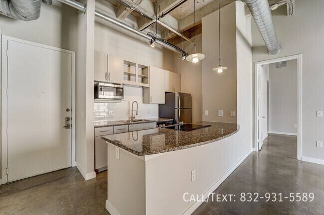 Apartment for rent at 2411 Dixie Dr #HPL1, Houston, TX 77021