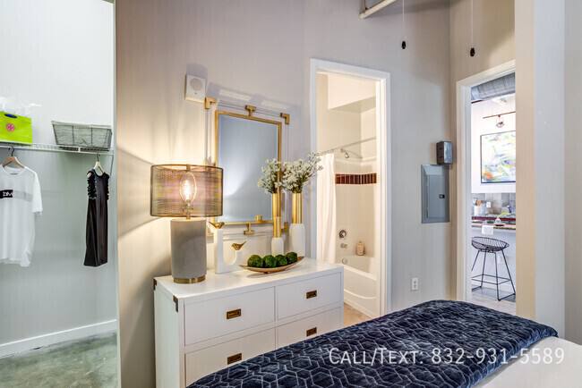 Apartment for rent at 2411 Dixie Dr #HPL1, Houston, TX 77021