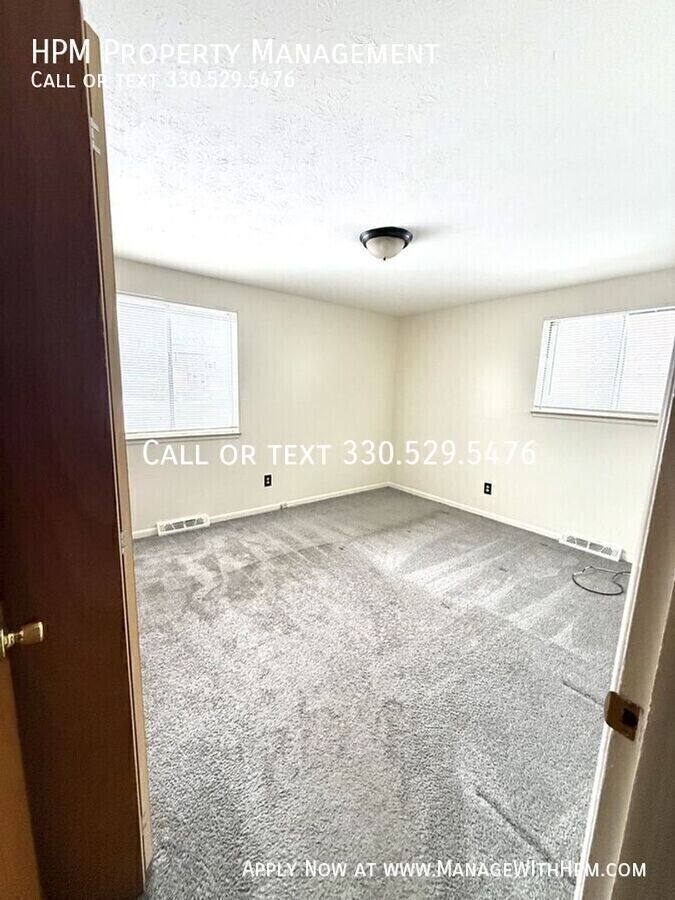 Apartment for rent at 850 S Green Rd #2, Cleveland, OH 44121