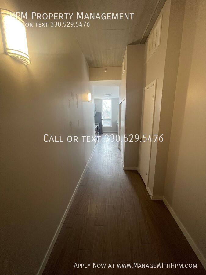 Apartment for rent at 3219 Detroit Ave #204, Cleveland, OH 44113