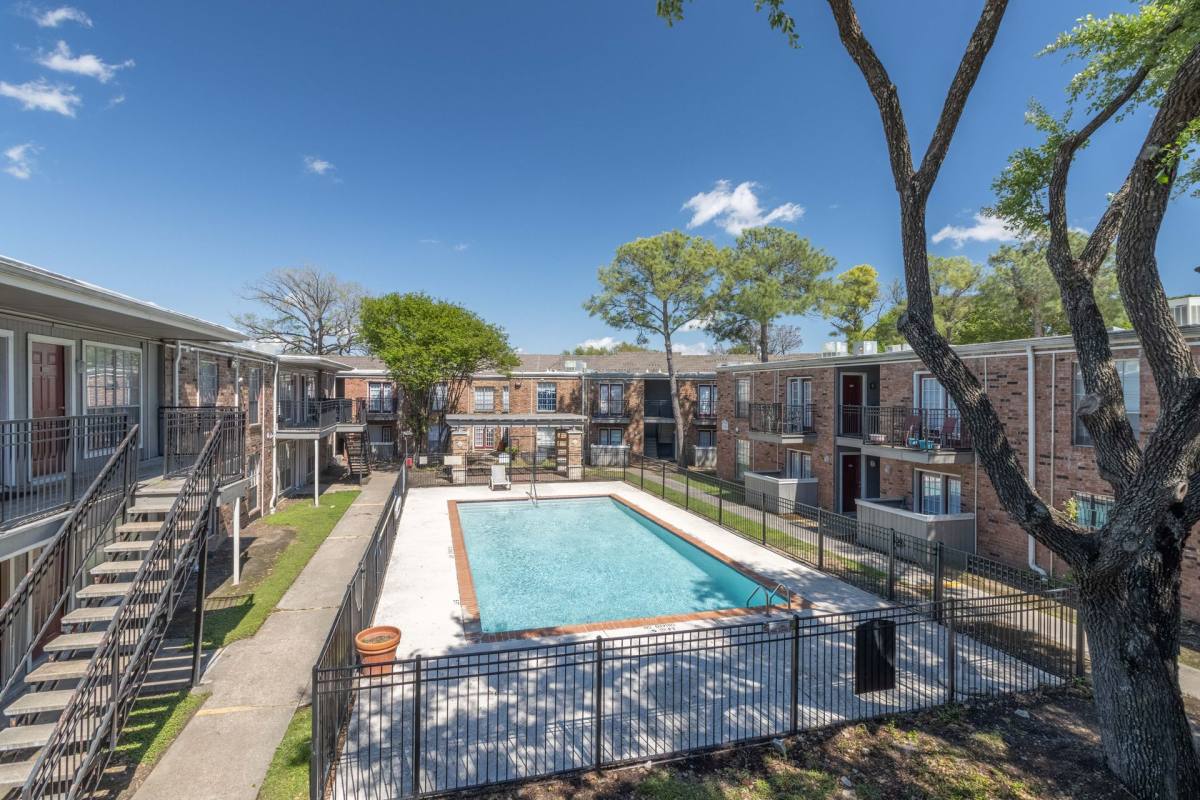 Apartment for rent at 17103 Imperial Valley Dr, Houston, TX 77060