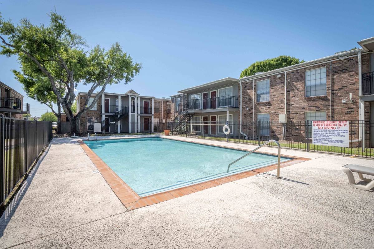Apartment for rent at 17103 Imperial Valley Dr, Houston, TX 77060
