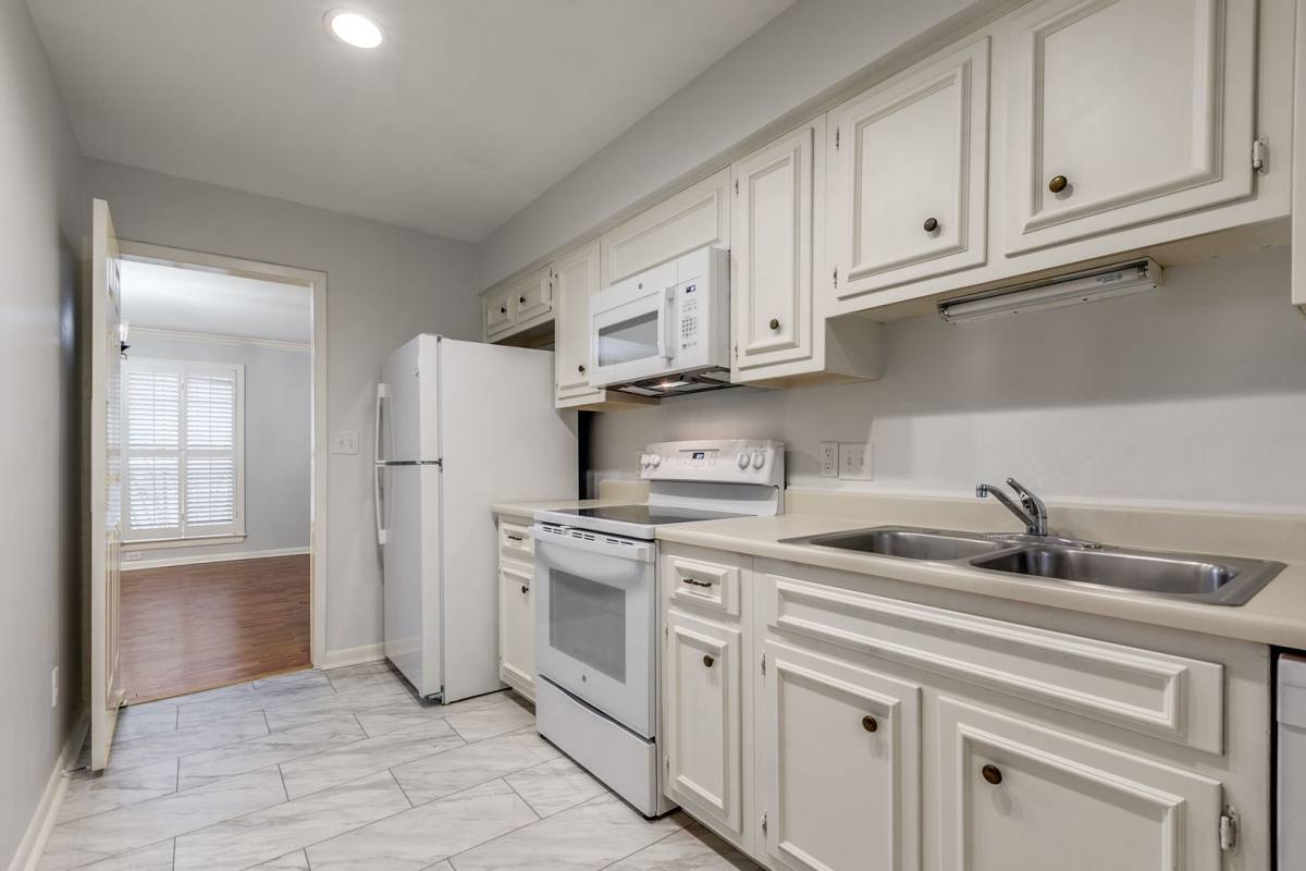 Apartment for rent at 2611 Eisenhauer, San Antonio, TX 78209