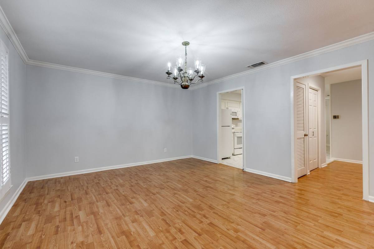 Apartment for rent at 2611 Eisenhauer, San Antonio, TX 78209