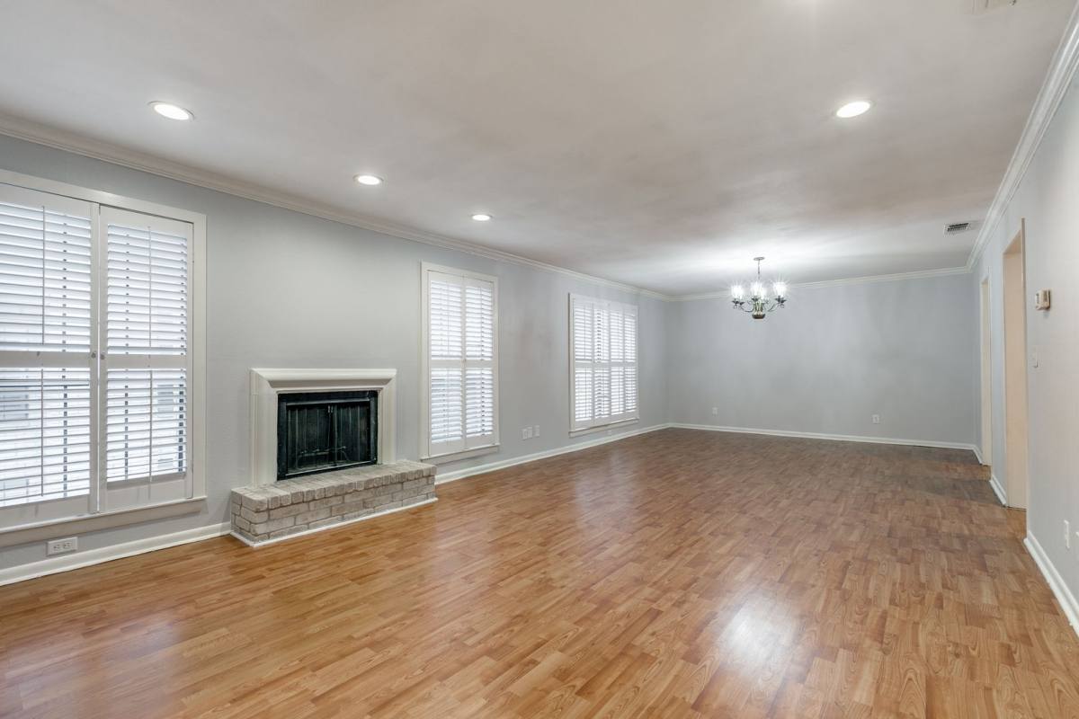 Apartment for rent at 2611 Eisenhauer, San Antonio, TX 78209