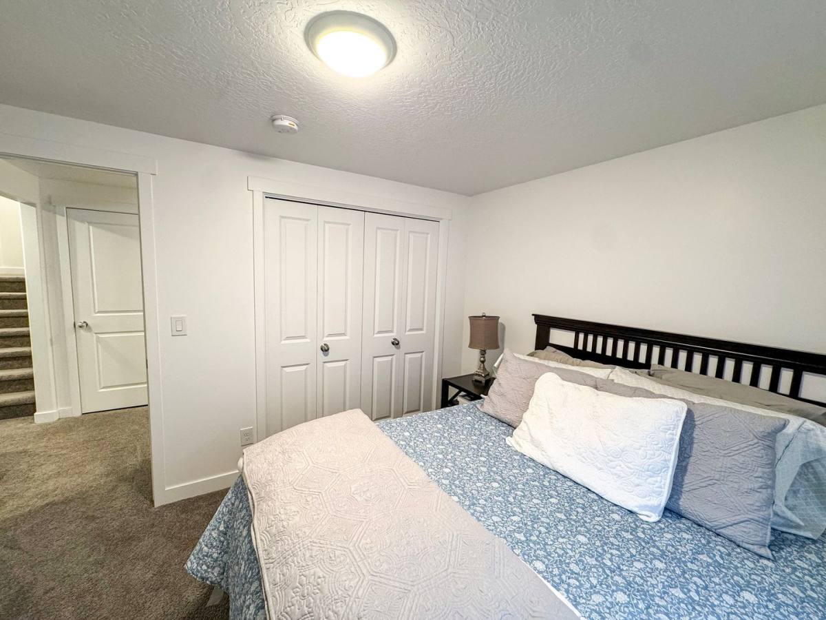 House for rent at 4138 W 750 S, Syracuse, UT 84075