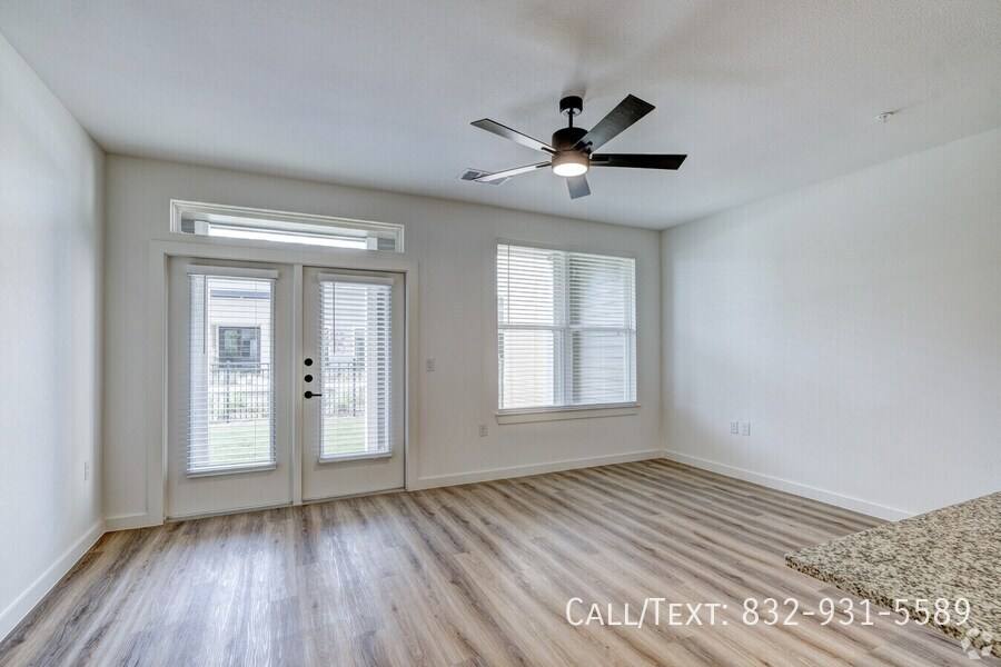 Apartment for rent at 1284 Pin Oak Rd #TYAA1, Katy, TX 77494
