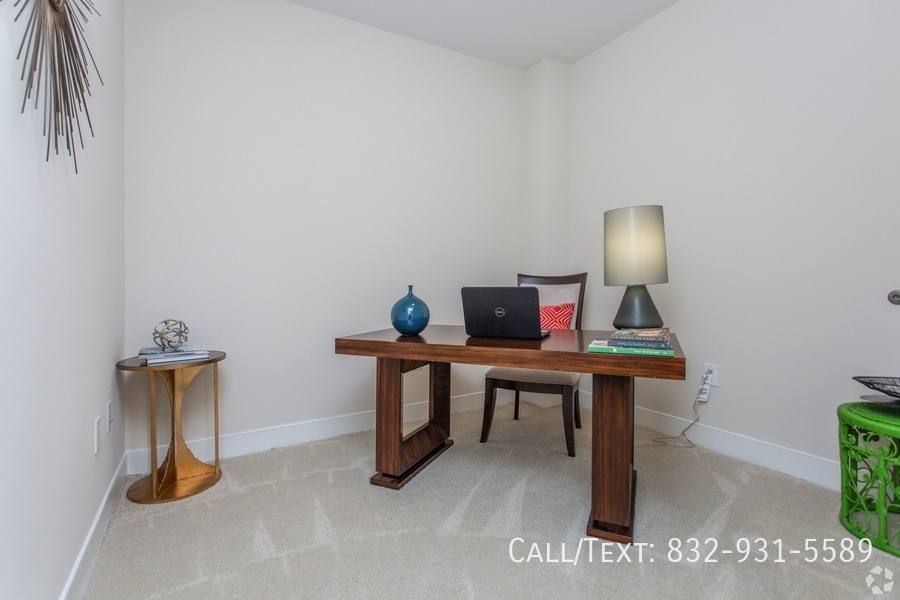 Apartment for rent at 2758 Chimney Rock Rd #M20, Houston, TX 77056