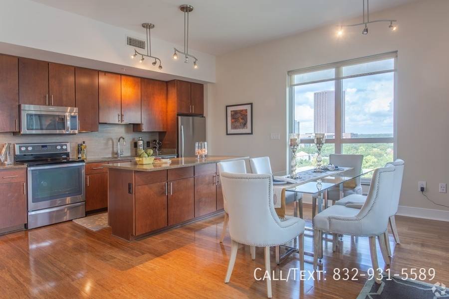 Apartment for rent at 2758 Chimney Rock Rd #M20, Houston, TX 77056