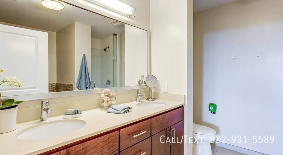 Apartment for rent at 2758 Chimney Rock Rd #M20, Houston, TX 77056