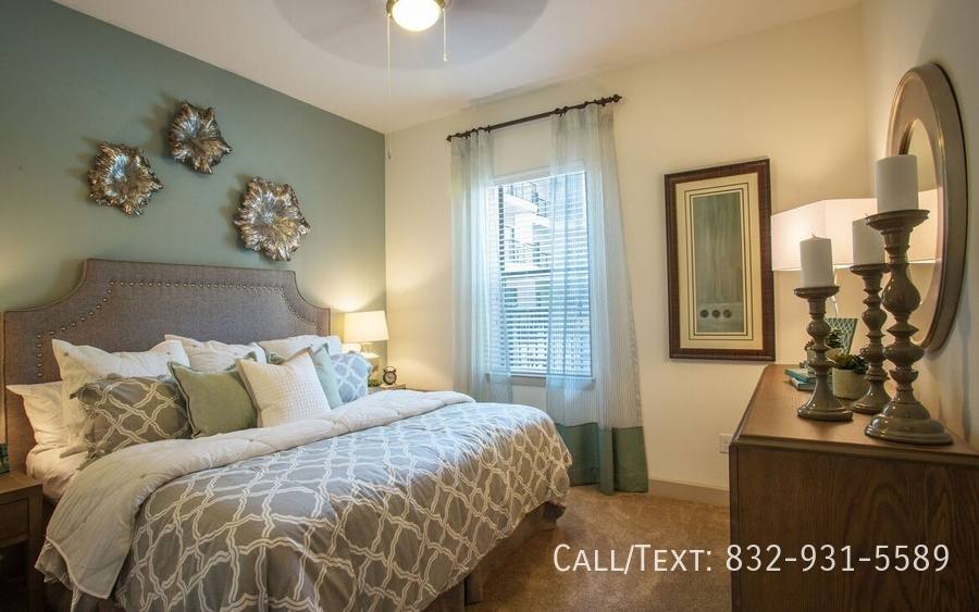 Apartment for rent at 9198 Richmond Ave #LCW, Houston, TX 77063