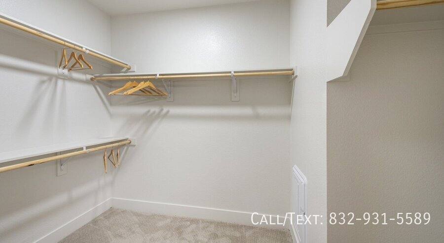 Apartment for rent at 8 Jagged Ridge Dr #CPTG1, Spring, TX 77389