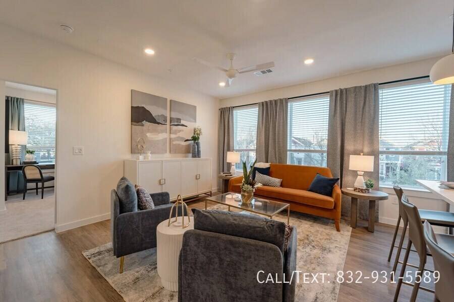 Apartment for rent at 501 W 24th St #COH, Houston, TX 77008