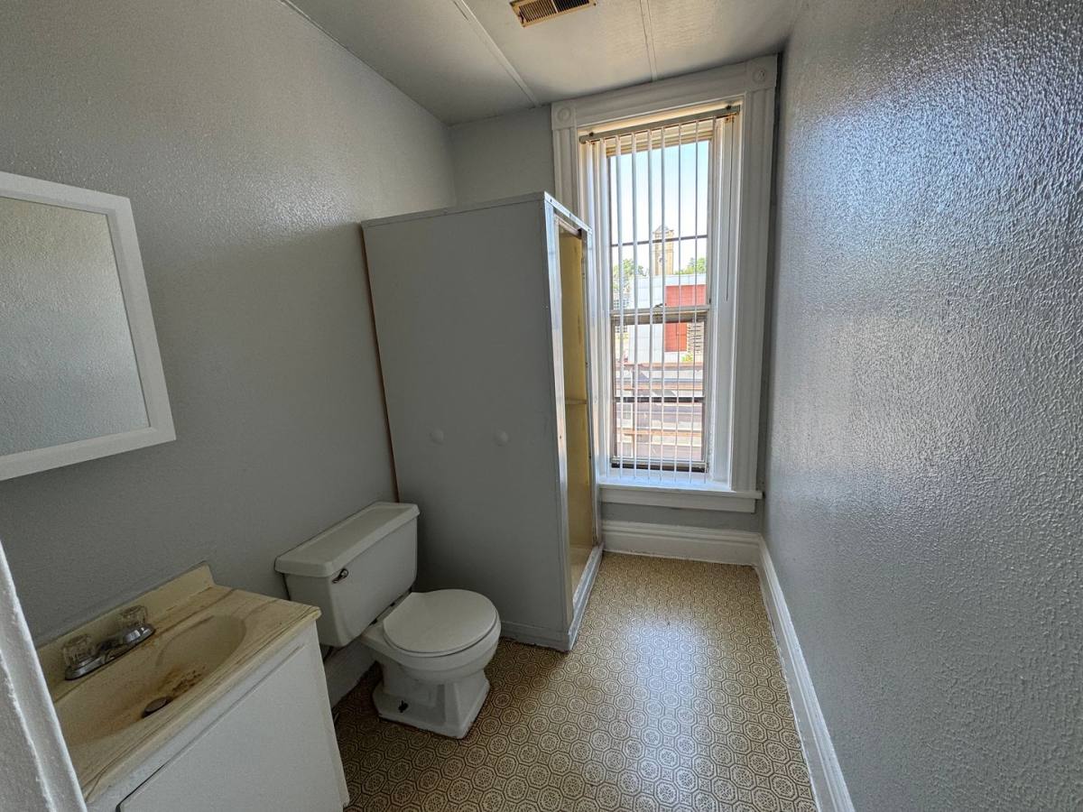 Apartment for rent at 432 W 3rd St, Davenport, IA 52801