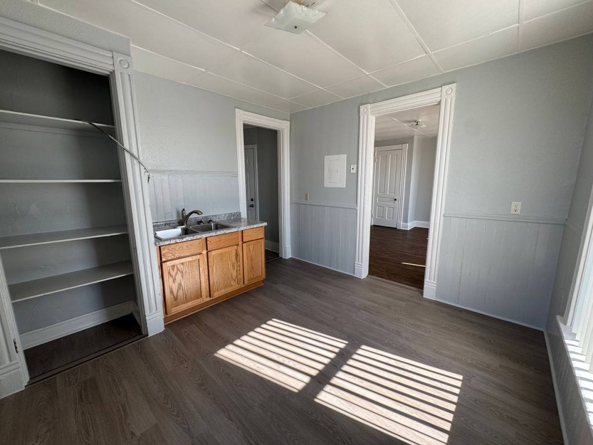 Apartment for rent at 432 W 3rd St, Davenport, IA 52801