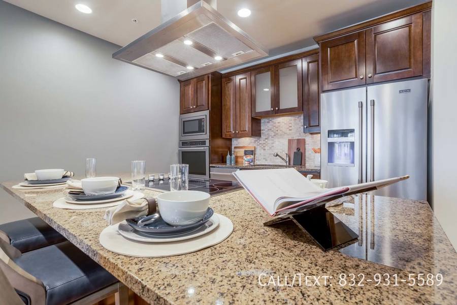 Apartment for rent at 5665 San Felipe St #7RW, Houston, TX 77056
