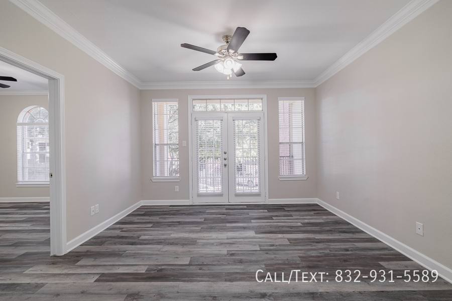 Apartment for rent at 5335 W Loop S, Houston, TX 77081